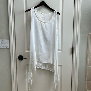 Women’s linen flowing tank top